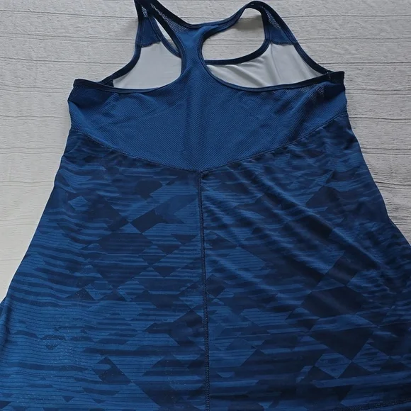 Reebok Geometric Racerback Tank Women's XS - Picture 8 of 11